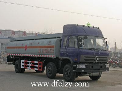 供应东风小三轴加油罐车
